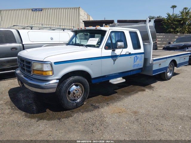 46001016 :رقم المزاد ، 1FTJX35G2NKA83756 vin ، 1992 Ford F350 مزاد بيع