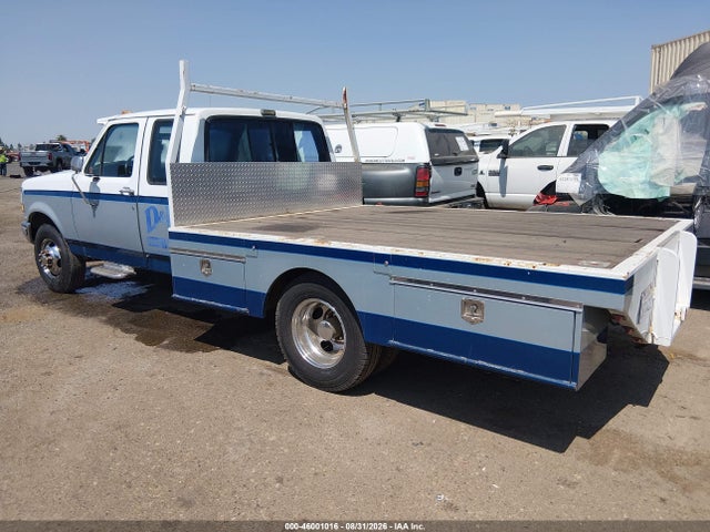 46001016 :رقم المزاد ، 1FTJX35G2NKA83756 vin ، 1992 Ford F350 مزاد بيع