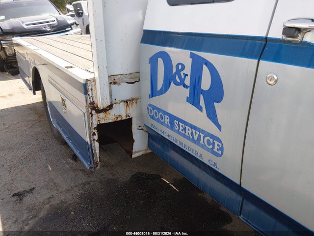 46001016 :رقم المزاد ، 1FTJX35G2NKA83756 vin ، 1992 Ford F350 مزاد بيع