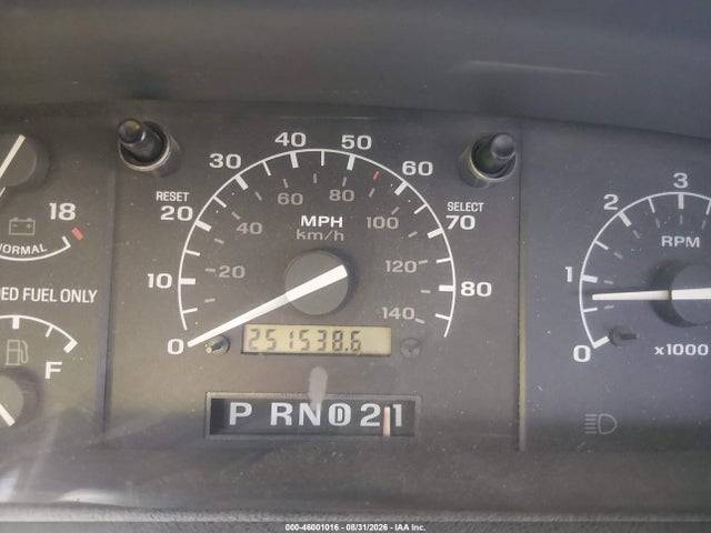 46001016 :رقم المزاد ، 1FTJX35G2NKA83756 vin ، 1992 Ford F350 مزاد بيع