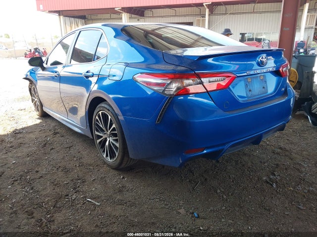 Продажа на аукционе авто 2018 Toyota Camry Se, vin: 4T1B11HK1JU006767, номер лота: 46001031
