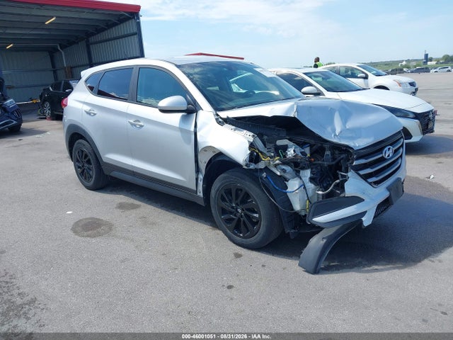 46001051 :رقم المزاد ، KM8J23A43HU514829 vin ، 2017 Hyundai Tucson Se مزاد بيع