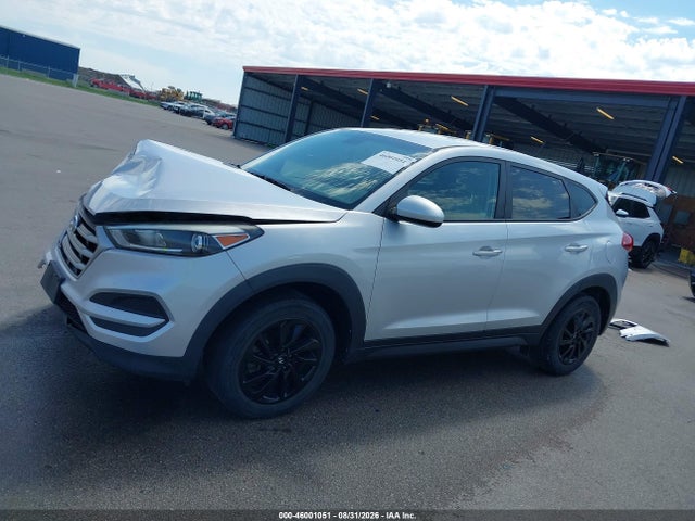 46001051 :رقم المزاد ، KM8J23A43HU514829 vin ، 2017 Hyundai Tucson Se مزاد بيع
