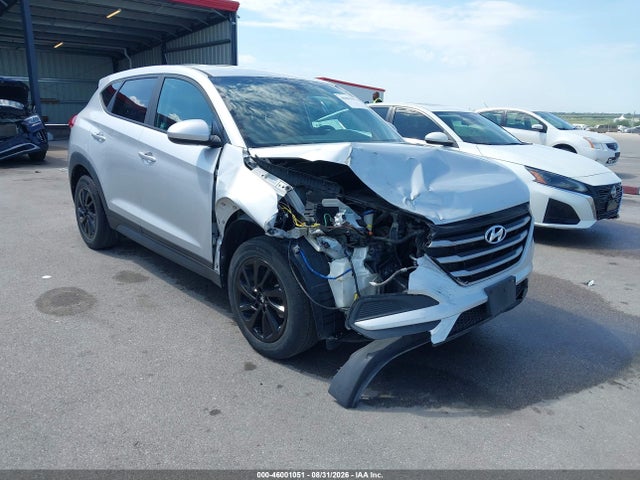 46001051 :رقم المزاد ، KM8J23A43HU514829 vin ، 2017 Hyundai Tucson Se مزاد بيع