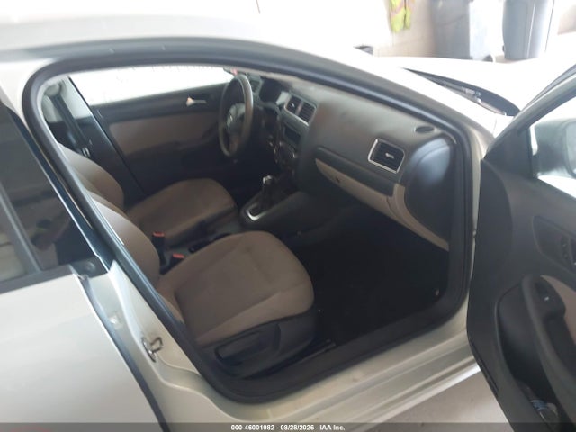 Продаж на аукціоні авто 2012 Volkswagen Jetta 2.0l S, vin: 3VW2K7AJ8CM329806, номер лоту: 46001082