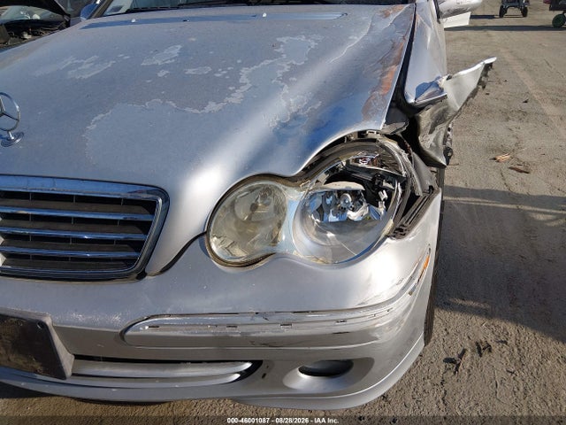 Продаж на аукціоні авто 2005 Mercedes-benz C 240 Luxury, vin: WDBRH61J65F653235, номер лоту: 46001087