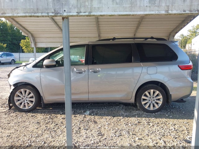 2016 Toyota Sienna Xle Premium 7 Passenger მანქანა იყიდება აუქციონზე, vin: 5TDDK3DC5GS132227, აუქციონის ნომერი: 46001103