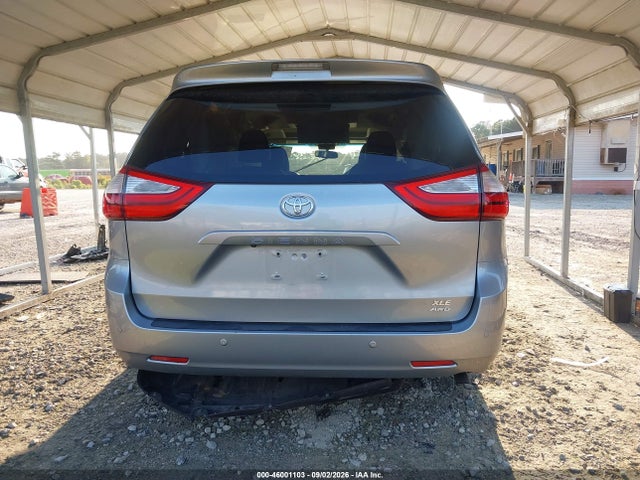2016 Toyota Sienna Xle Premium 7 Passenger მანქანა იყიდება აუქციონზე, vin: 5TDDK3DC5GS132227, აუქციონის ნომერი: 46001103