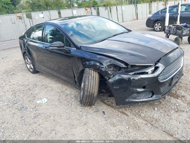 46001121 :رقم المزاد ، 1FA6P0H75F5112771 vin ، 2015 Ford Fusion Se مزاد بيع