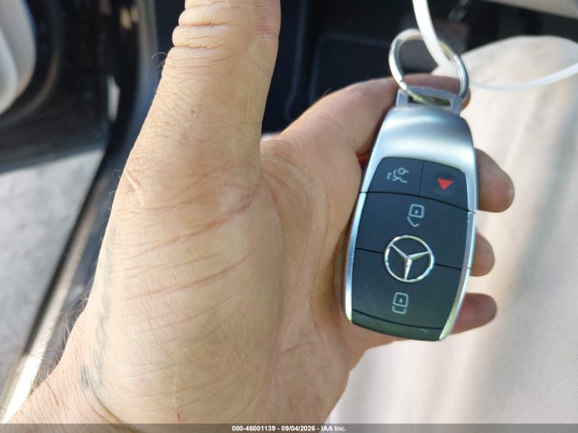 Продаж на аукціоні авто 2023 Mercedes-benz Glb 250 4matic, vin: W1N4M4HB0PW273345, номер лоту: 46001139