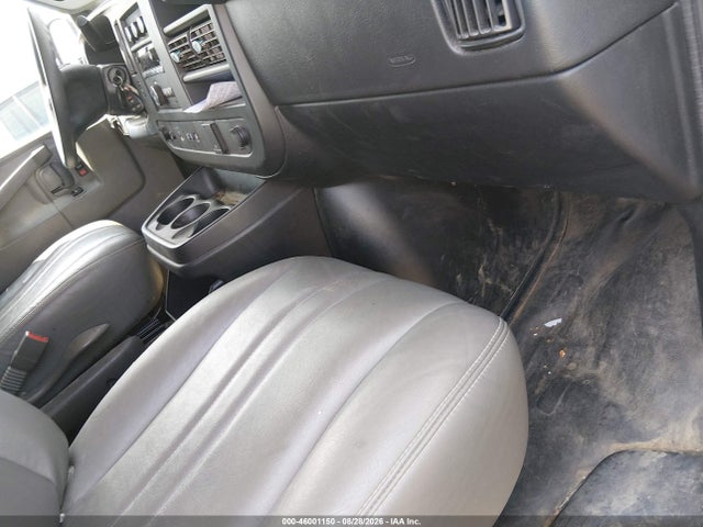46001150 :رقم المزاد ، 1GCZGGFG2K1245704 vin ، 2019 Chevrolet Express 3500 Work Van مزاد بيع