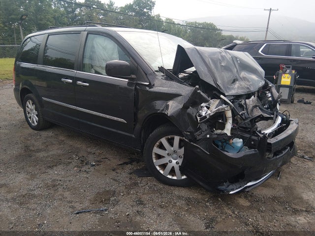 Продажа на аукционе авто 2015 Chrysler Town & Country Touring, vin: 2C4RC1BG7FR595779, номер лота: 46001154