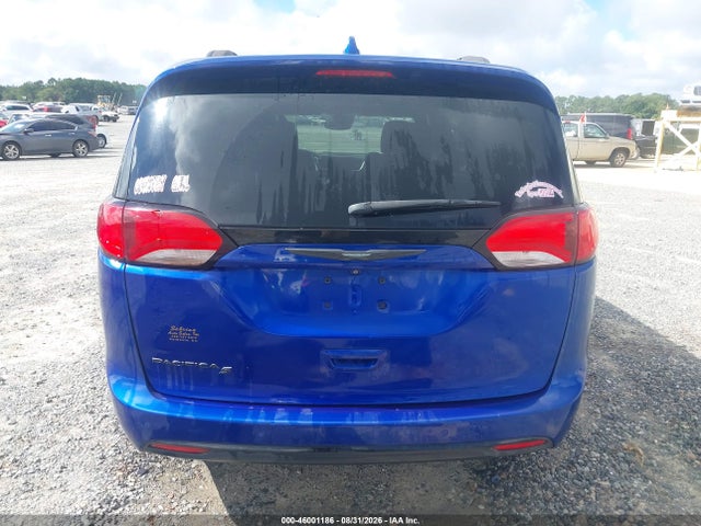 46001186 :رقم المزاد ، 2C4RC1EG3KR668717 vin ، 2019 Chrysler Pacifica Touring L Plus مزاد بيع