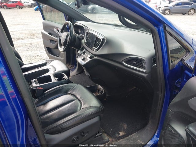 46001186 :رقم المزاد ، 2C4RC1EG3KR668717 vin ، 2019 Chrysler Pacifica Touring L Plus مزاد بيع