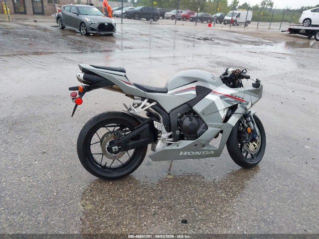 Продажа на аукционе авто 2026 Honda Cbr600 Rr, vin: JH2PC40H5TK301298, номер лота: 46001201
