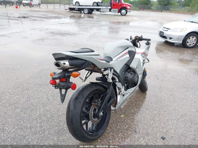 Продажа на аукционе авто 2026 Honda Cbr600 Rr, vin: JH2PC40H5TK301298, номер лота: 46001201
