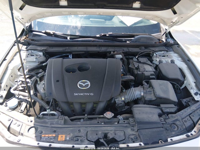 46001276 :رقم المزاد ، 3MZBPACL7NM317615 vin ، 2022 Mazda Mazda3 Preferred مزاد بيع