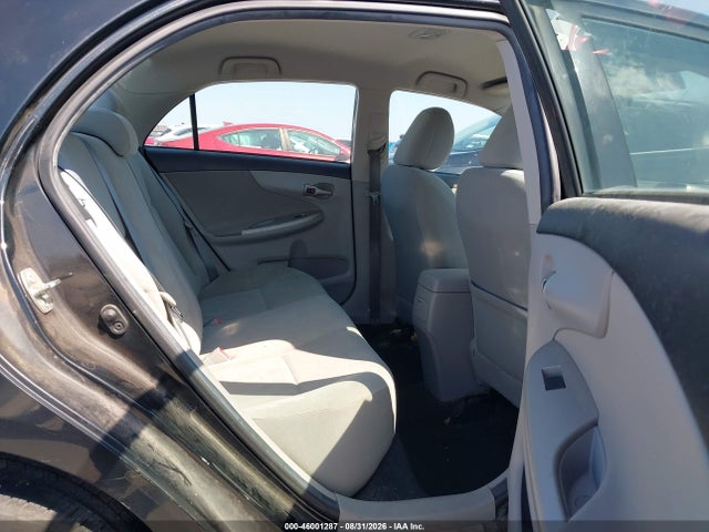 46001287 :رقم المزاد ، 5YFBU4EE0DP085877 vin ، 2013 Toyota Corolla Le مزاد بيع