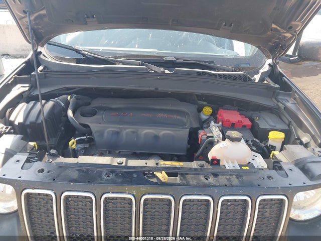 2021 Jeep Renegade Latitude 4x4 მანქანა იყიდება აუქციონზე, vin: ZACNJDBB0MPM52634, აუქციონის ნომერი: 46001310
