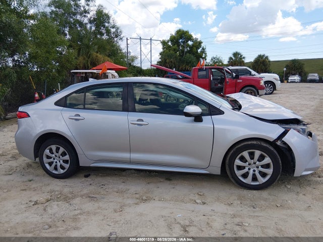 Продажа на аукционе авто 2021 Toyota Corolla Le, vin: JTDEPMAEXMJ158672, номер лота: 46001319