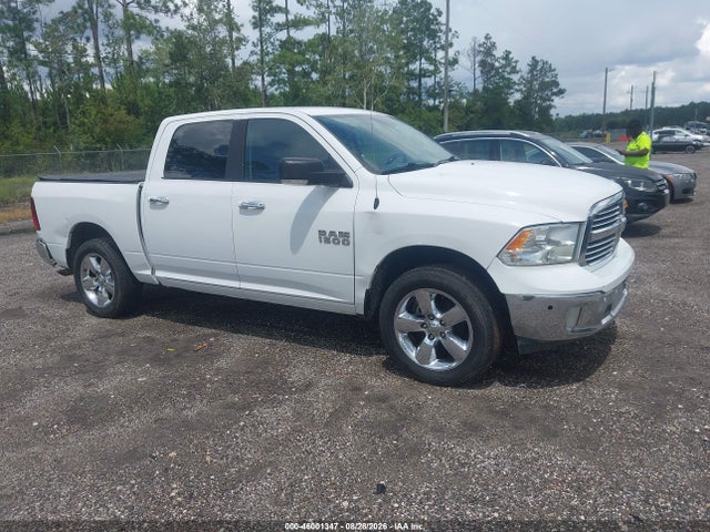 46001347 :رقم المزاد ، 1C6RR7LG8JS122164 vin ، 2018 Ram 1500 Big Horn  4x4 5'7 Box مزاد بيع