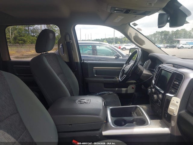 46001347 :رقم المزاد ، 1C6RR7LG8JS122164 vin ، 2018 Ram 1500 Big Horn  4x4 5'7 Box مزاد بيع