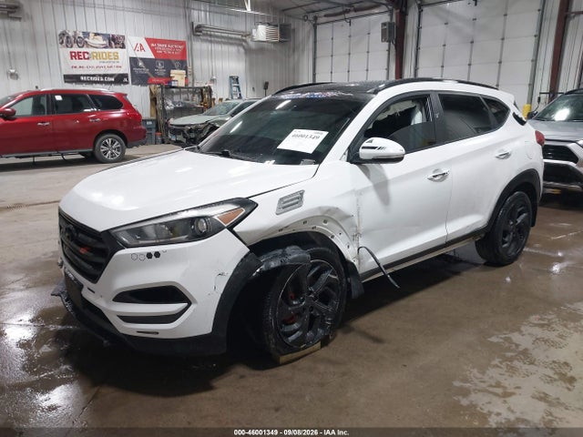 Hyundai Tucson Value 2018 KM8J3CA25JU685213 Image 2