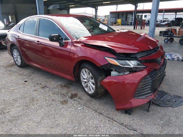 2019 Toyota Camry Le მანქანა იყიდება აუქციონზე, vin: 4T1B11HK0KU707611, აუქციონის ნომერი: 46001351
