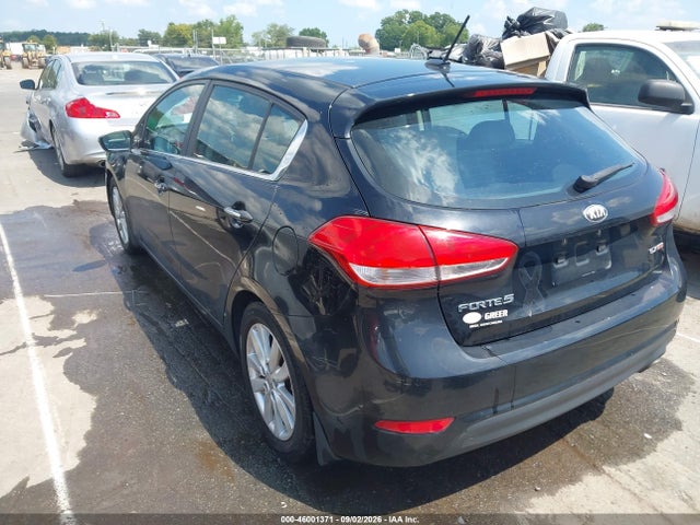 46001371 :رقم المزاد ، KNAFX5A85F5261057 vin ، 2015 Kia Forte Ex مزاد بيع