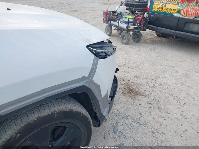 Продажа на аукционе авто 2018 Jeep Cherokee Latitude 4x4, vin: 1C4PJMCB2JD532988, номер лота: 46001375