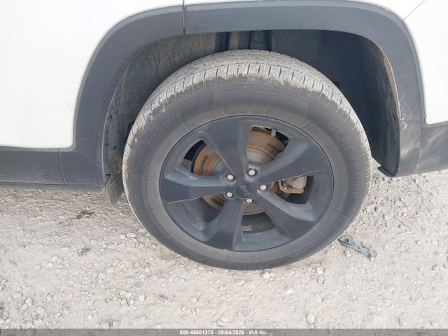 Продажа на аукционе авто 2018 Jeep Cherokee Latitude 4x4, vin: 1C4PJMCB2JD532988, номер лота: 46001375