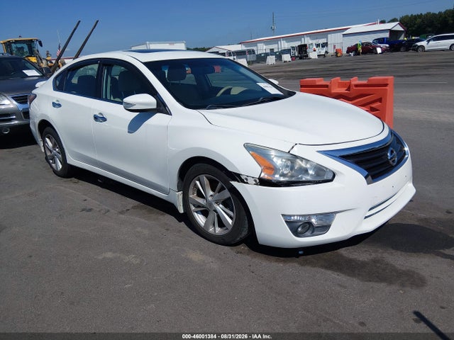 2015 Nissan Altima 2.5 Sv მანქანა იყიდება აუქციონზე, vin: 1N4AL3AP9FC438117, აუქციონის ნომერი: 46001384