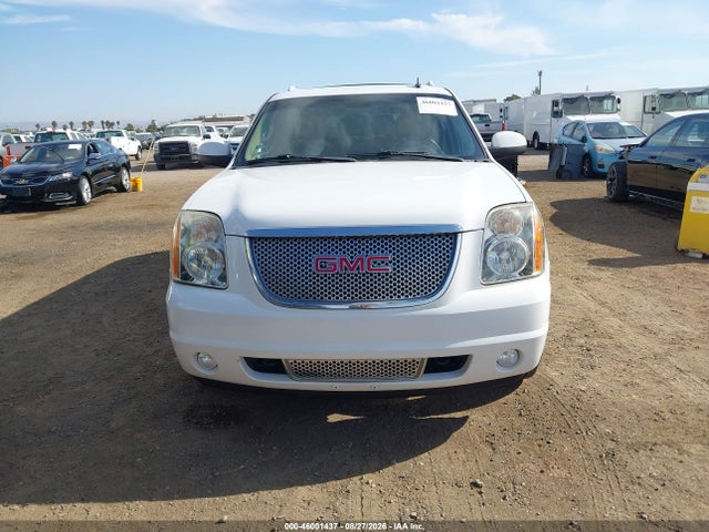 46001437 :رقم المزاد ، 1GKS1MEFXDR112420 vin ، 2013 Gmc Yukon Xl 1500 Denali مزاد بيع