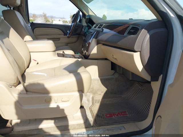 46001437 :رقم المزاد ، 1GKS1MEFXDR112420 vin ، 2013 Gmc Yukon Xl 1500 Denali مزاد بيع