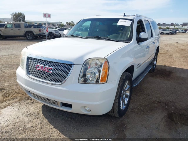 46001437 :رقم المزاد ، 1GKS1MEFXDR112420 vin ، 2013 Gmc Yukon Xl 1500 Denali مزاد بيع