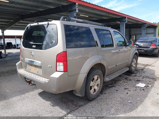 46001494 :رقم المزاد ، 5N1AR18U27C642151 vin ، 2007 Nissan Pathfinder Se مزاد بيع