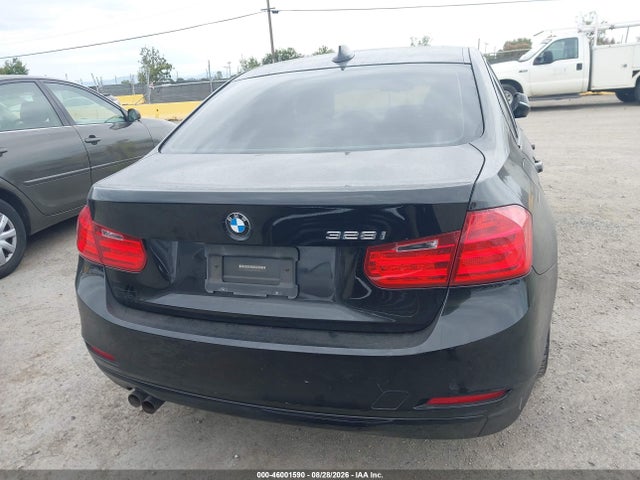 BMW 328I 2014 WBA3C1G59ENR49968 Image 17