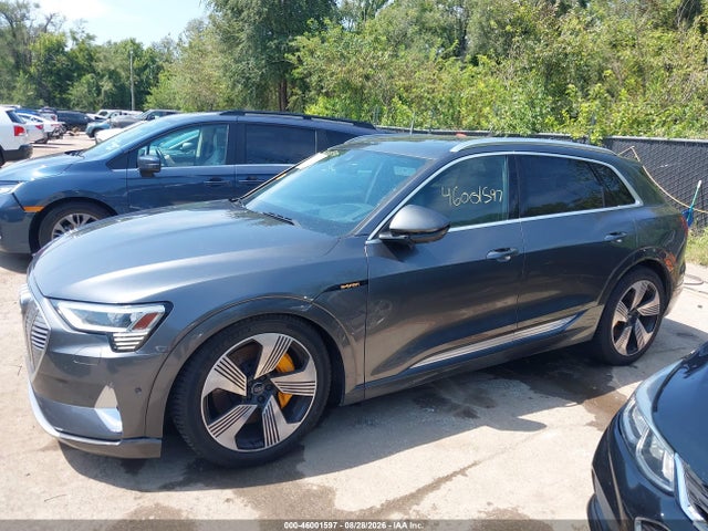Aukcja sprzedaży 2019 Audi E-tron Premium Plus, vin: WA1VAAGE3KB006208, numer aukcji: 46001597