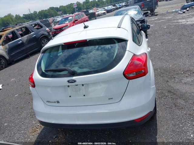 2015 Ford Focus Se მანქანა იყიდება აუქციონზე, vin: 1FADP3K28FL339230, აუქციონის ნომერი: 46001604