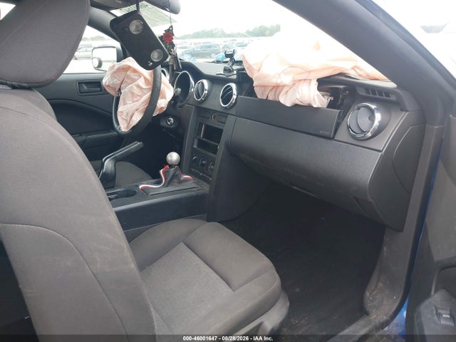 46001647 :رقم المزاد ، 1ZVFT80N665128814 vin ، 2006 Ford Mustang V6 مزاد بيع