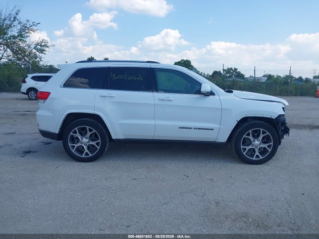 2018 Jeep Grand Cherokee Sterling Edition 4x4 მანქანა იყიდება აუქციონზე, vin: 1C4RJFBG2JC135417, აუქციონის ნომერი: 46001652
