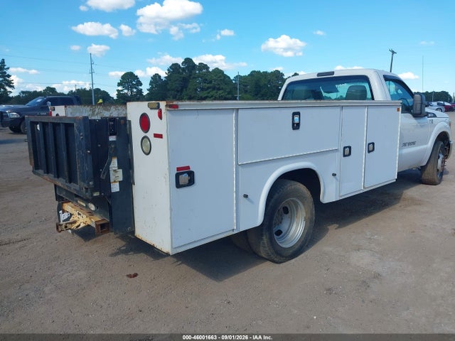 Ford F-350 Chassis Xl 2016 1FDRF3G66GEC41460 Image 4