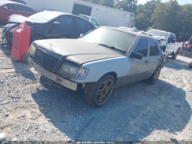 46001697 :رقم المزاد ، WDBEA32E8RC115016 vin ، 1994 Mercedes-benz E 320 مزاد بيع