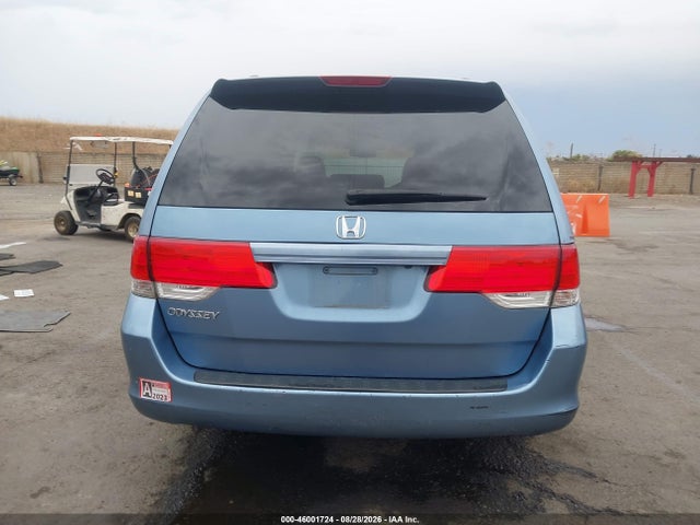 46001724 :رقم المزاد ، 5FNRL38628B026590 vin ، 2008 Honda Odyssey Ex-l مزاد بيع