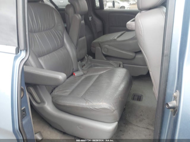 46001724 :رقم المزاد ، 5FNRL38628B026590 vin ، 2008 Honda Odyssey Ex-l مزاد بيع