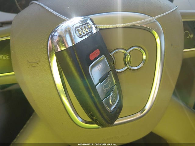 2012 Audi A4 2.0t Premium მანქანა იყიდება აუქციონზე, vin: WAUFFAFL7CN020833, აუქციონის ნომერი: 46001726