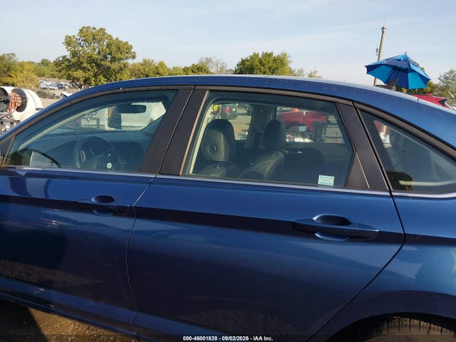 Продажа на аукционе авто 2019 Volkswagen Jetta 1.4t Sel, vin: 3VWE57BU2KM100923, номер лота: 46001828