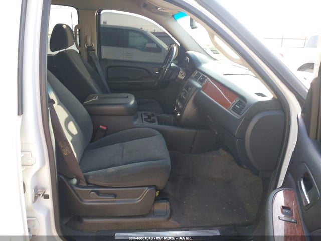46001840 :رقم المزاد ، 1GKFC13J37R136113 vin ، 2007 Gmc Yukon Sle مزاد بيع