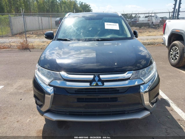 Продаж на аукціоні авто 2018 Mitsubishi Outlander Sel, vin: JA4AZ3A36JZ056911, номер лоту: 46001845