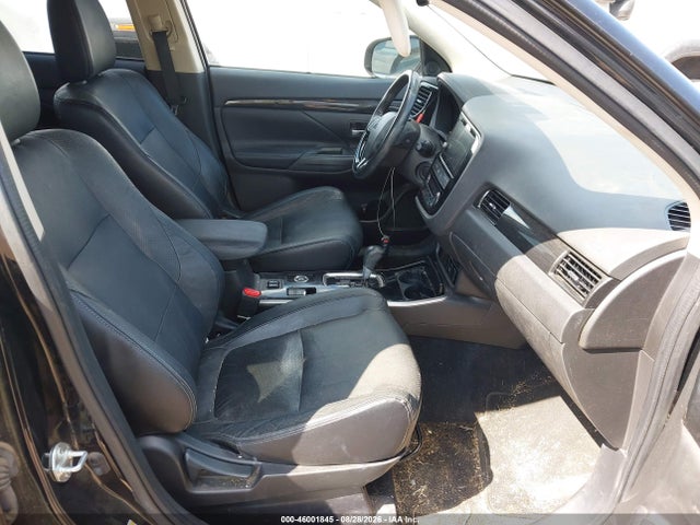Продаж на аукціоні авто 2018 Mitsubishi Outlander Sel, vin: JA4AZ3A36JZ056911, номер лоту: 46001845
